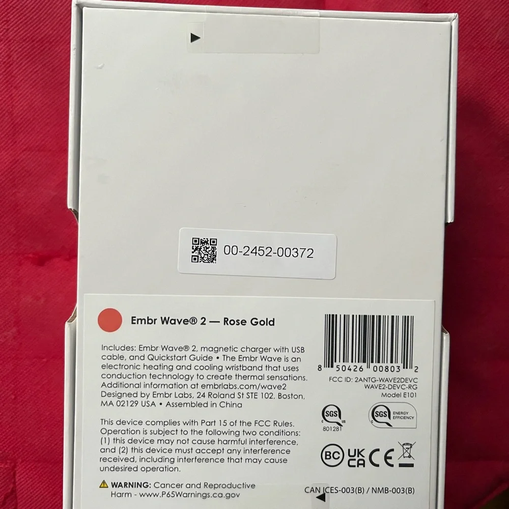 Gold Arm & Wristband with Elegant Clip Design